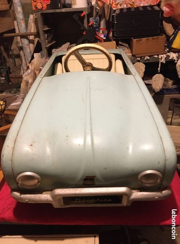 Renault dauphine ancienne - renault,
