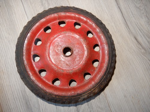 Roue voiture a - roue,
